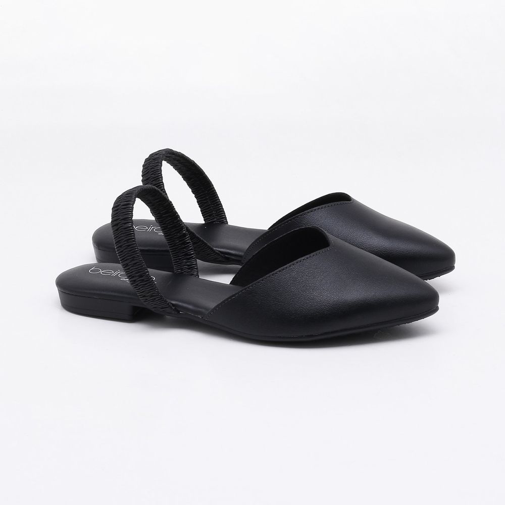 mule preto beira rio